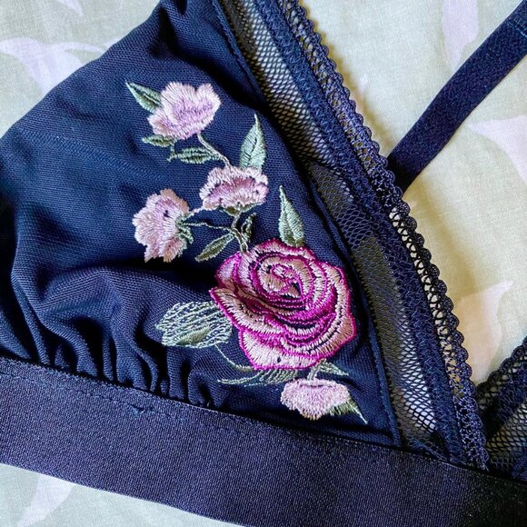 Rose + Vine Triangle Mesh Bralette - Rose - Cross Back - Light Unlined - Picture 4 of 7